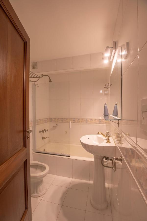 Hotel El Misti Coliving Obelisco Buenos Aires Esterno foto